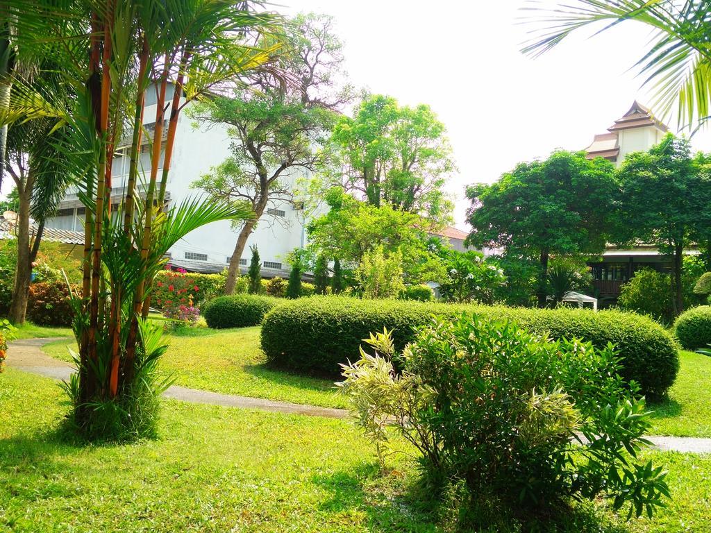 Swankaburi Boutique Hotel Sawankhalok Exterior photo