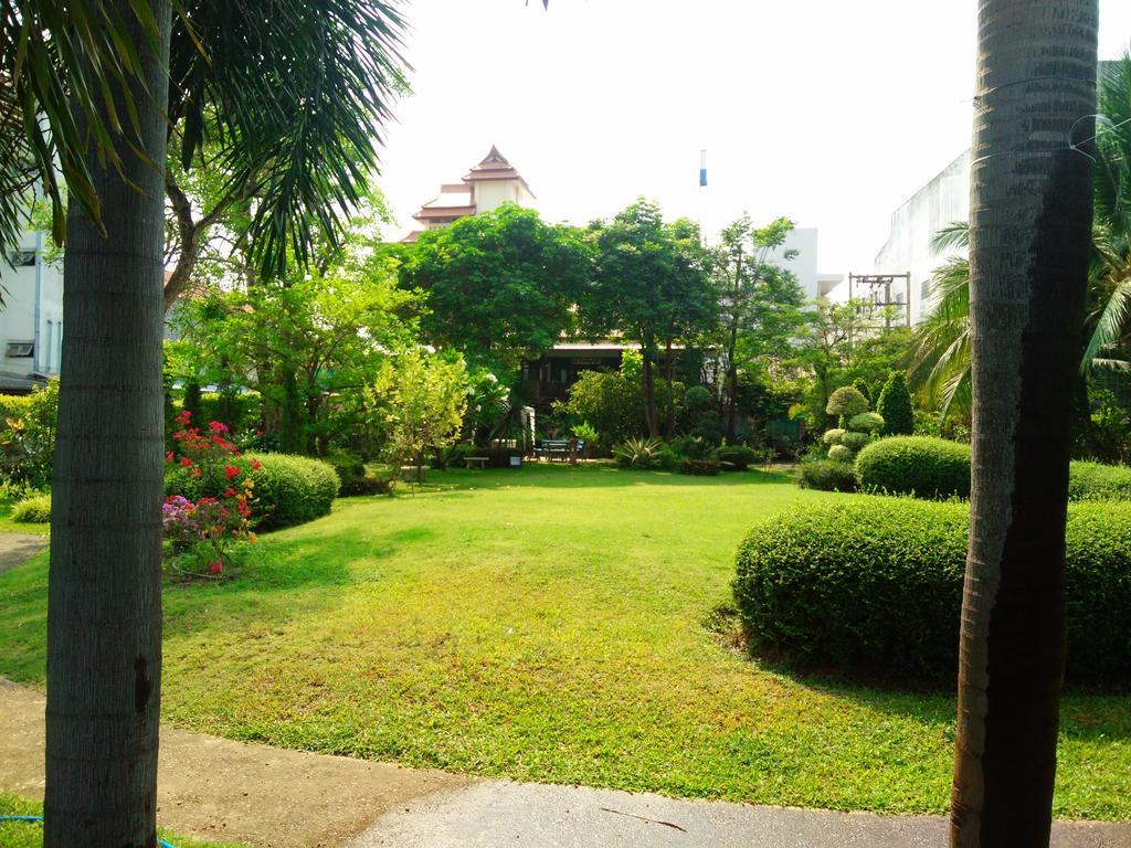 Swankaburi Boutique Hotel Sawankhalok Exterior photo