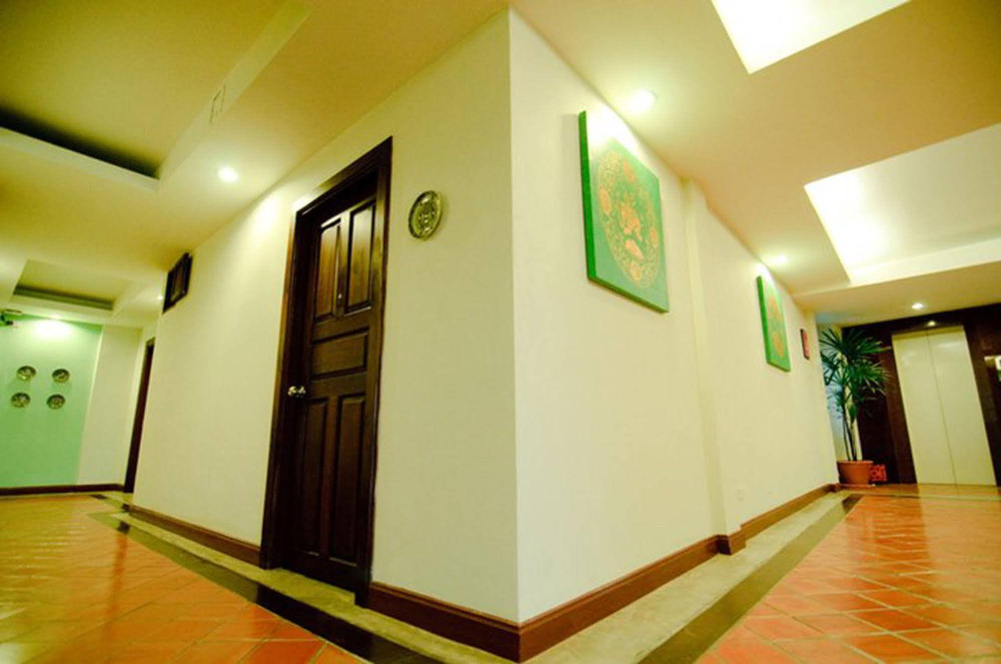 Swankaburi Boutique Hotel Sawankhalok Exterior photo