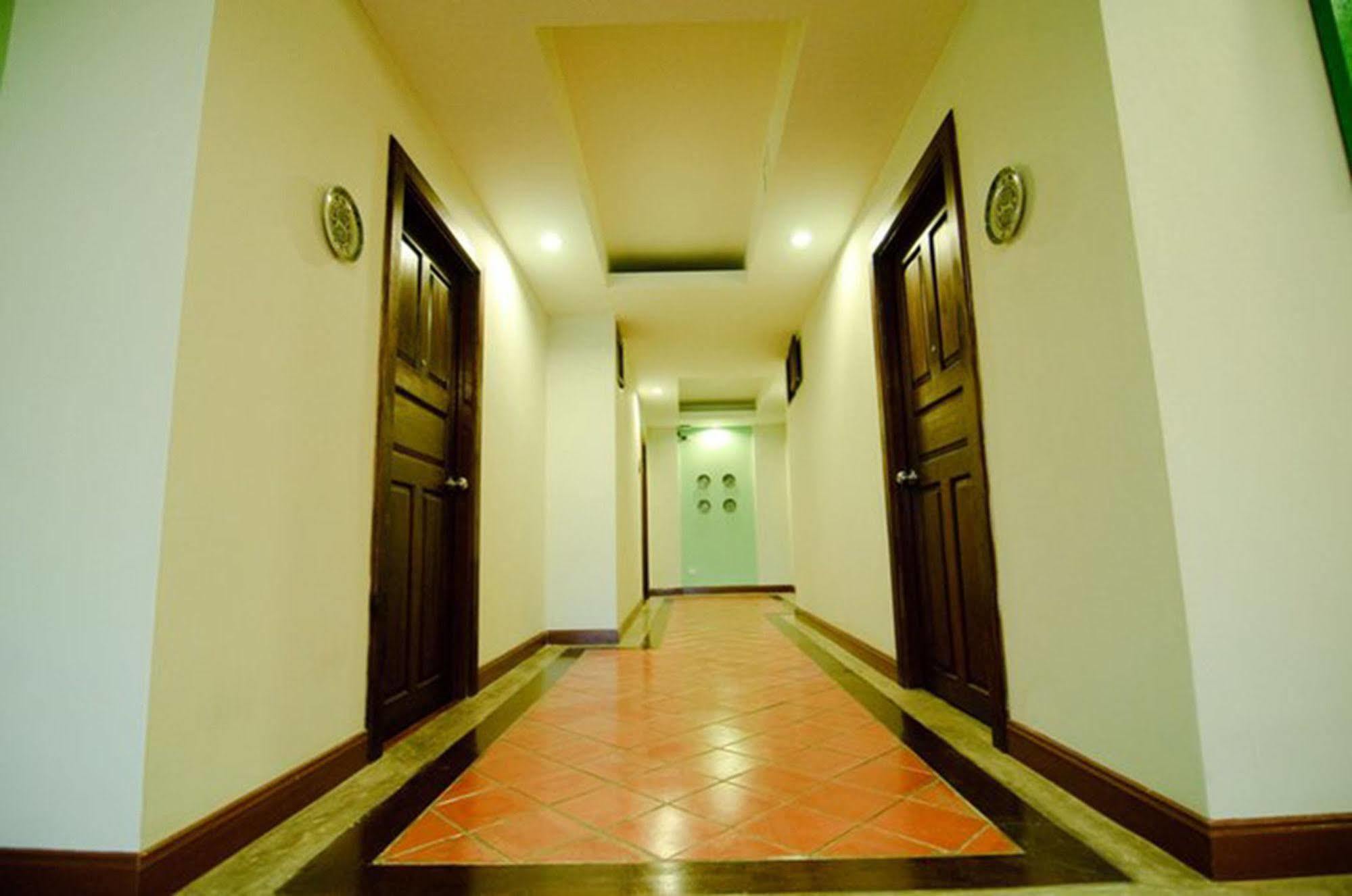 Swankaburi Boutique Hotel Sawankhalok Exterior photo